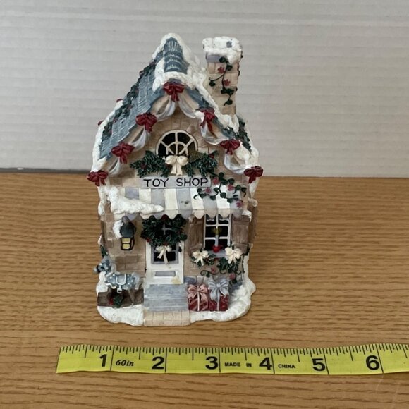 Vtg Ivy and Innocence Cast Art Toy Shop Christmas Village Building 05300 1998 - Picture 7 of 8